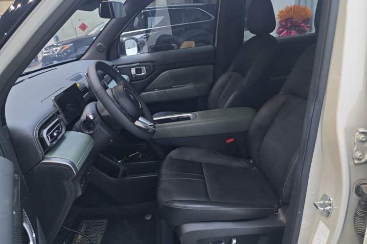 Used Baojun Spark EUV 2025 Smart Luxury Edition 5 Seats
