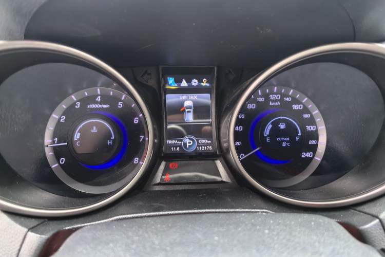 Used Changan CS75 2016 1.8T Automatic Prestige Model China V Standard
