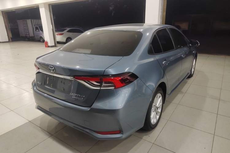 Used Toyota Corolla 2021 Dual-Motor 1.8L E-CVT Elite Edition
