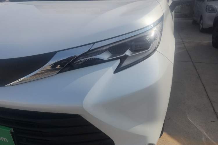 Used Toyota Sienna 2021 2.5L Hybrid Comfort Edition