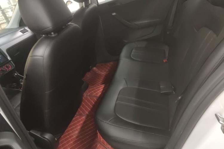 Used Volkswagen Santana 2016 1.6L Automatic Fashion Edition
