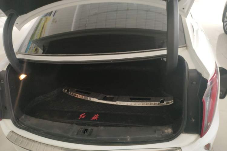 Used Hongqi E-QM5 2023 620km PLUS
