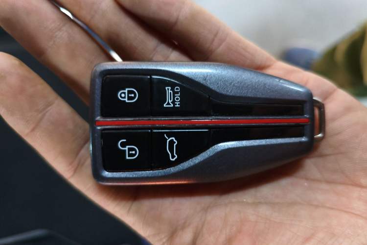 Used Hongqi HS5 2019 2.0T Smart Connect Flagship All-Wheel-Drive Version
