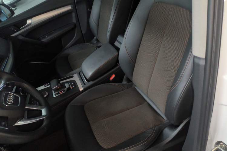 Used Audi Q5L 2020 Revised 40 TFSI Prestige Edition
