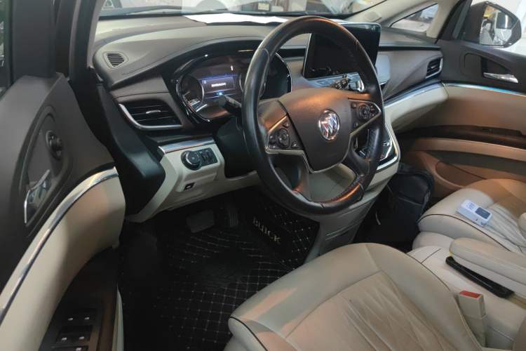 Used Buick GL8 2022 Land Business Class 652T Luxury Model
