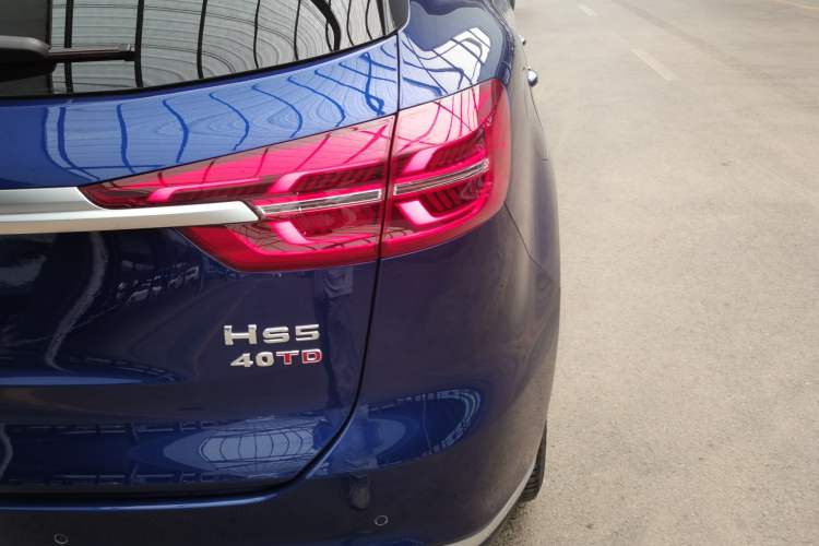 Used Hongqi HS5 2019 2.0T Smart Connect Flagship All-Wheel-Drive Version
