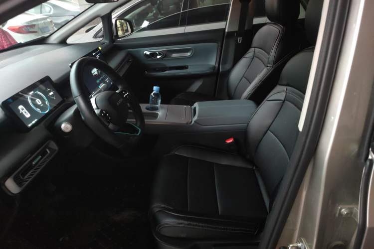 Used AION Y 2023 Plus 610 Enjoyment Edition Ternary Lithium
