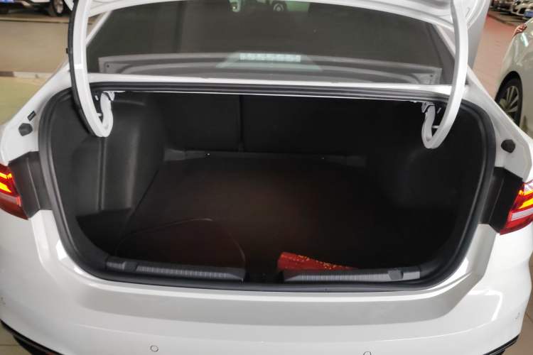 Used Volkswagen Lavida 2024 1.5L Automatic Starry Sky 5 Million Edition