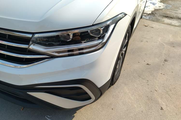 Used Volkswagen Tiguan L 2024 300TSI Automatic Two-Wheel Drive Smart Edition
