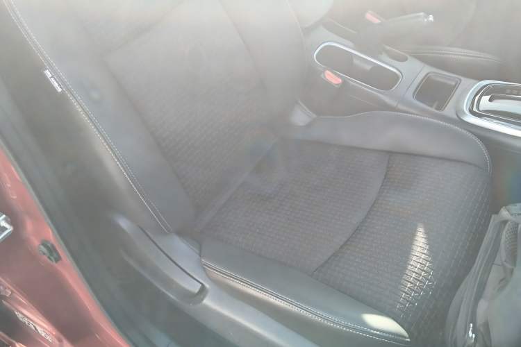 Used Nissan Tiida 2016 1.6L CVT Smart Drive Edition