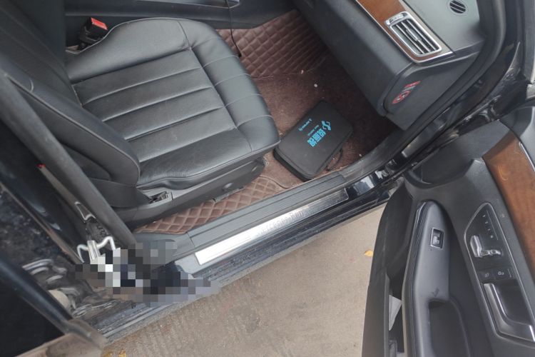 Used Mercedes-Benz E-Class 2015 Facelift E 200 L
