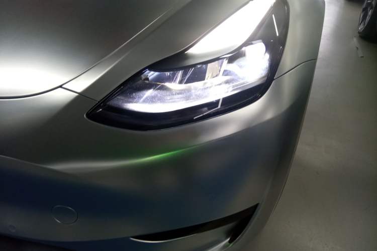 Used Tesla Model Y 2023 Rear-Wheel-Drive Version
