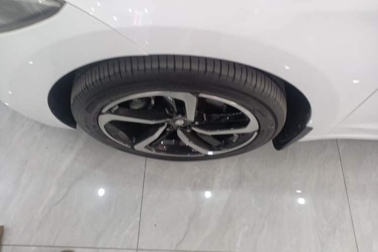 Used Hyundai Elantra 2016 1.6L Automatic ZhiXuan – Elite Version
