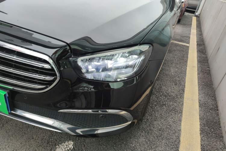 Used Mercedes-Benz E-Class 2023 Facelift E 260 L