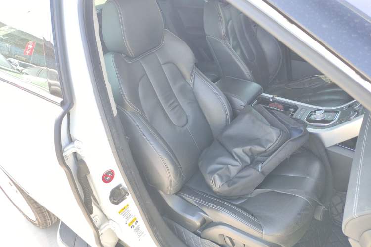 Used Land Rover Range Rover Evoque 2015 2.0T 5-Door Ignite Edition
