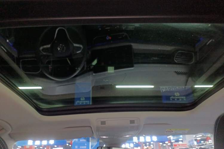 Used Volkswagen Tayron GTE Plug-in Hybrid 2023 280TSI Luxury Plus Advanced Edition
