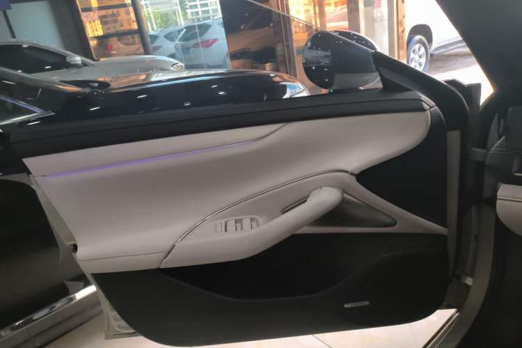 Used  SU7 2024 Rear-Drive Long-Range Intelligent Driving Version
