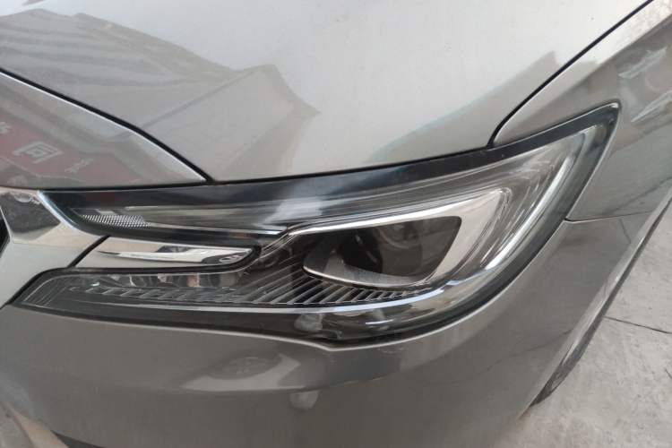 Used Buick GL6 2018 18T 6-Seater Luxury Model
