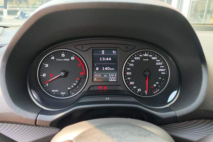 Used Audi Q2L 2022 35 TFSI Progressive Dynamic Edition
