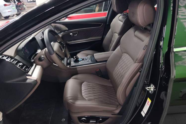 Used BYD Han 2024 DM-i Glory Edition 121KM Elite Model
