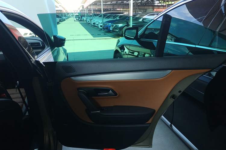 Used Volkswagen FAW-Volkswagen CC 2016 1.8TSI Luxury Model
