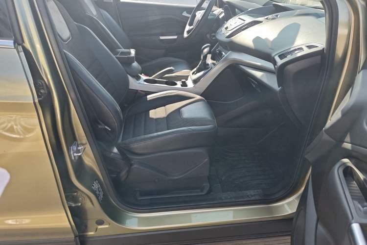 Used Ford Kuga 2015 1.5L GTDi Two-Wheel Drive Fashion Edition