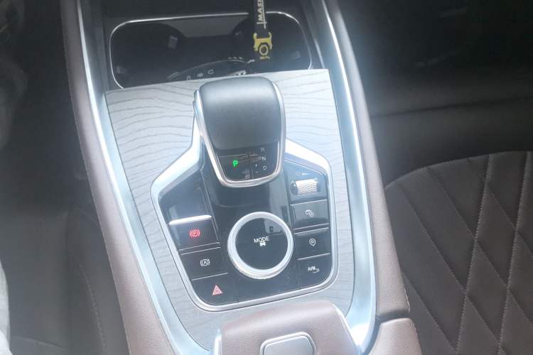 Used Chery Tiggo 8 PRO 2024 Champion Edition 390T Two-Wheel Drive Peak Version 7 Seats