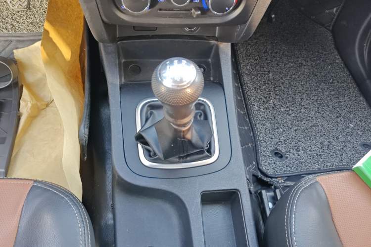 Used Chana Shenqi F30 2018 1.5L Elite Edition Short Wheelbase DAM15L