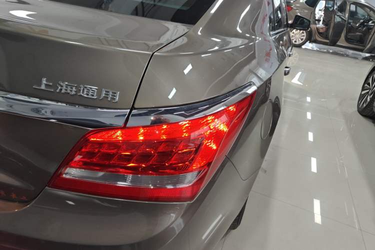 Used Buick LaCrosse 2013 2.4L SIDI Elite Comfort Version
