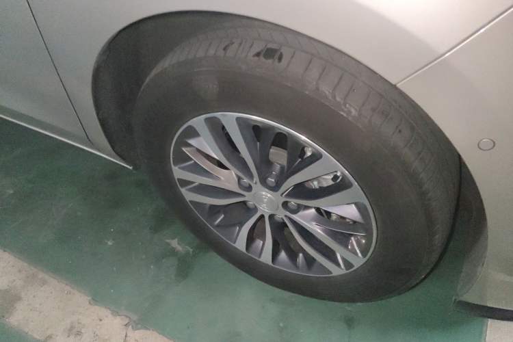 Used Buick GL8 2022 ES Landtrek 653T Luxury Edition
