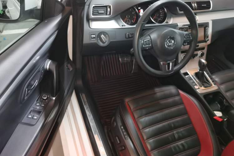 Used Volkswagen FAW-Volkswagen CC 2016 1.8TSI Luxury Model
