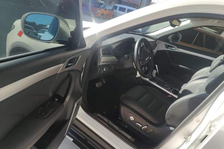 Used Haval H7 2017 Red-Label H7L 2.0T Automatic Prestige Model