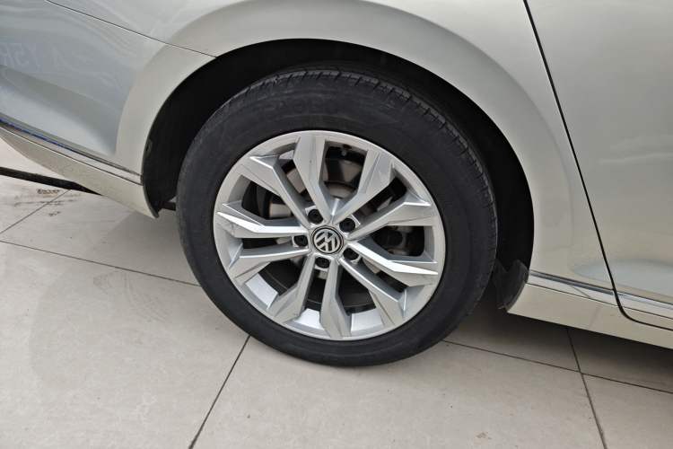 Used Volkswagen Magotan 2018 Facelift 330TSI DSG Luxury Model