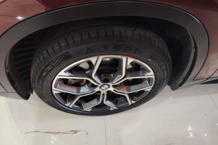 Used BMW X1 2020 sDrive25Li Leading Model
