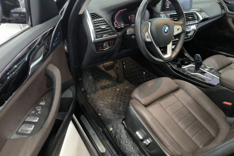 Used BMW iX3 2021 Updated Leading Edition