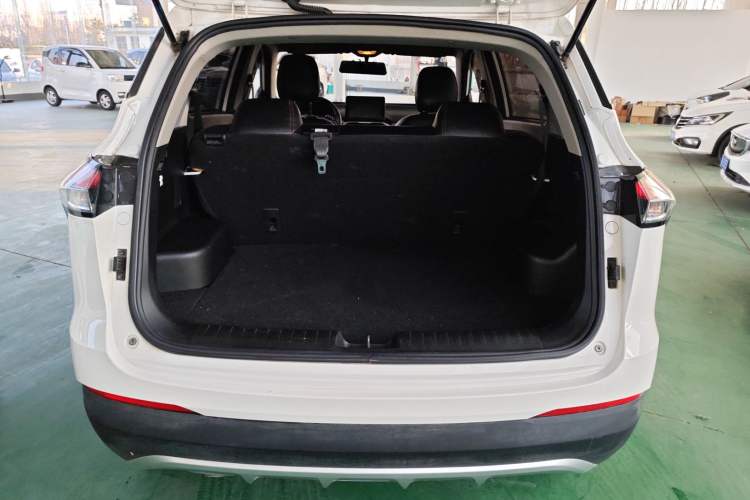 Used Baojun 510 2019 1.5L Manual Jingxiang Model 77kW China VI Emission Standard
