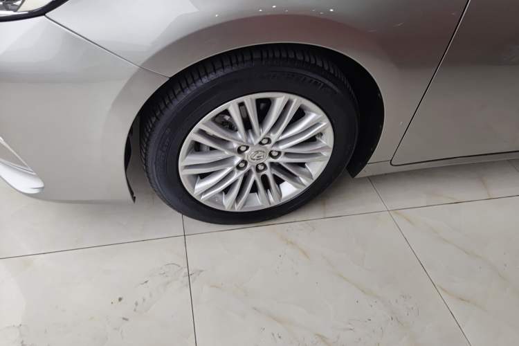 Used Lexus ES 2015 200 Elite Edition