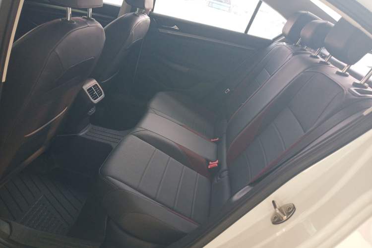 Used Volkswagen Bora 2020 1.5L Automatic Elite Version
