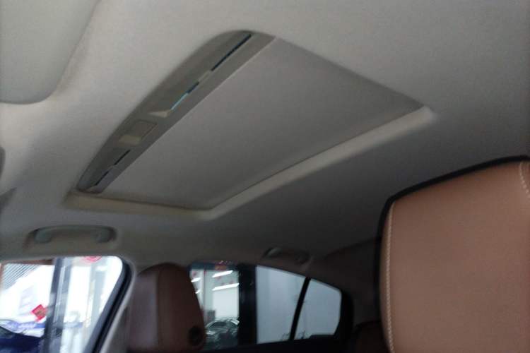 Used Buick Regal 2019 20T Luxury Model China VI Standard
