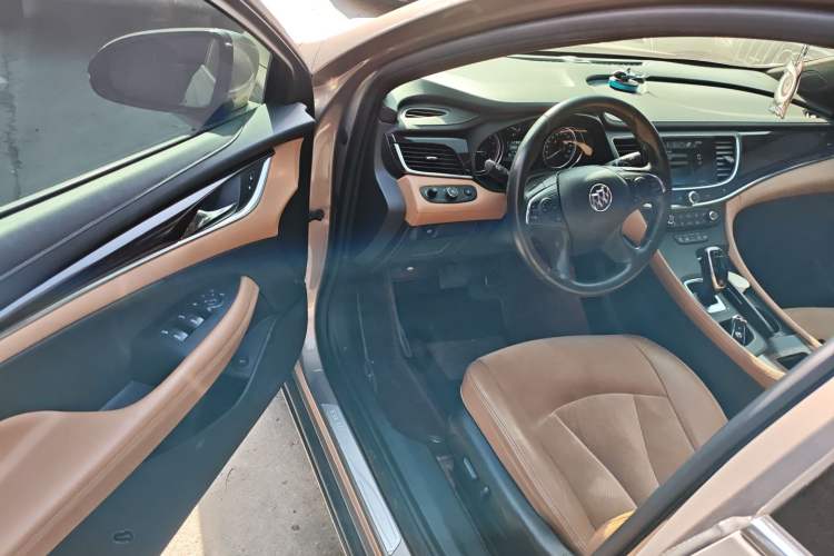 Used Buick LaCrosse 2016 28T Premium Edition