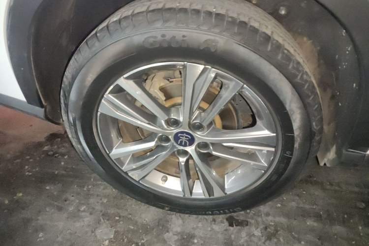 Used BYD Song Pro 2019 1.5T Automatic Elite Edition
