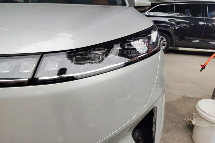 Used  eπ008 2025 210 Ultra Range-Extended Version 5 Seats
