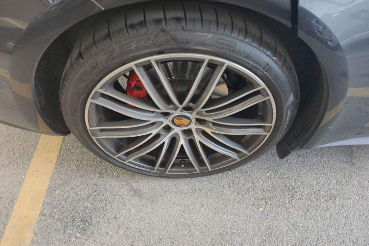 Used Porsche Panamera 2023 Facelifted Panamera 2.9T Platinum Edition