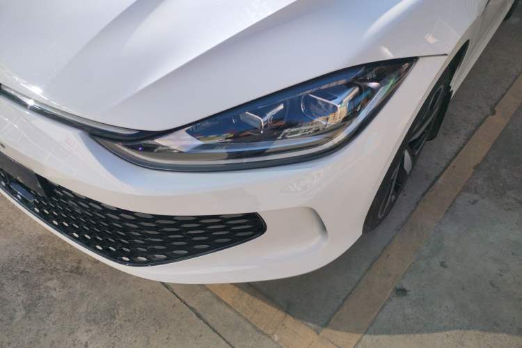 Used Volkswagen Lamando 2023 Lavida L 280TSI DSG Cool & Spicy Edition