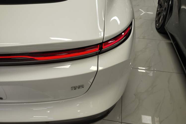 Used Nio ET5 2024 75 kWh
