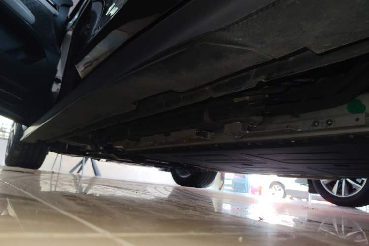 Used Changan UNI-V iDD 2024 Blue Whale Smart Electric iDD 136km ZhiKu Model
