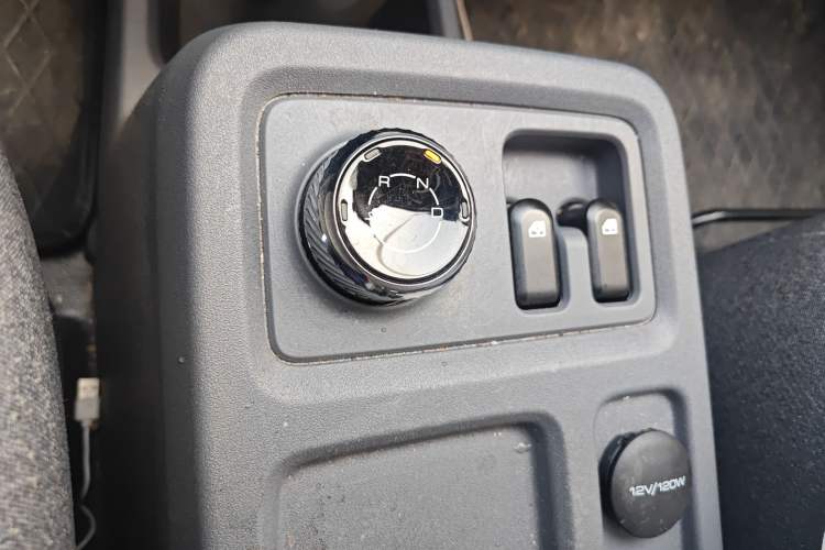 TDK.VehicleDetails.img