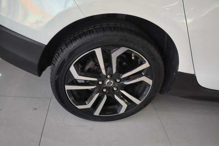 Used Volvo V40 2017 Cross Country T3 Zhiya Edition