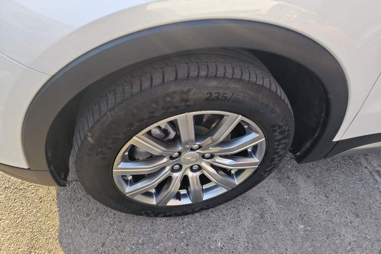 Used Cadillac XT4 2021 28T Two-Wheel Drive Luxury Version
