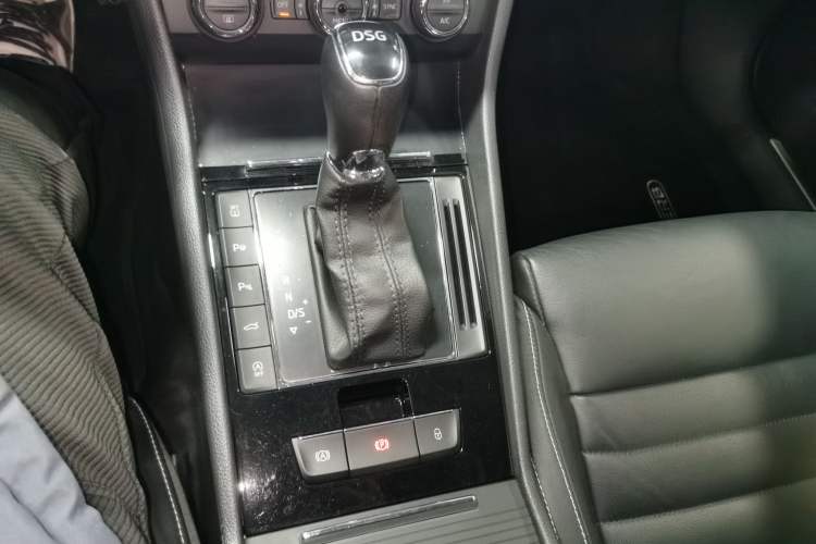 Used Skoda Superb 2018 TSI330 DSG Luxury Edition China V Standard
